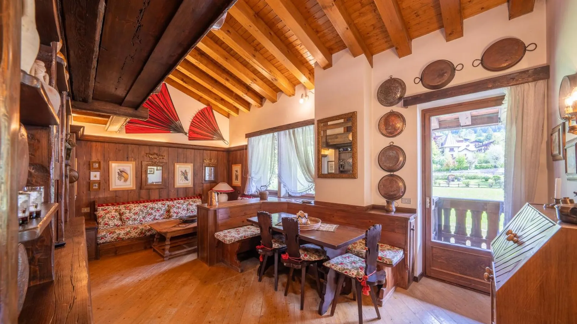 Spacious Alpine Loft With Stunning Antelao Views سان فيتو دي كادوري